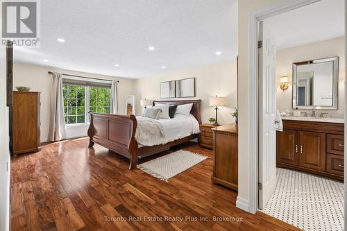 109 Ashberry Place, Waterloo, ON - Indoor Photo Showing Bedroom