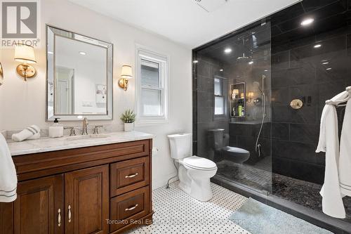 109 Ashberry Place, Waterloo, ON - Indoor Photo Showing Bathroom