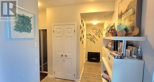 301 - 11611 Yonge Street, Richmond Hill, ON - Indoor Photo Showing Other Room
