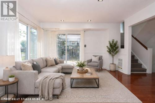 29 - 6780 Formentera Avenue, Mississauga, ON - Indoor Photo Showing Living Room
