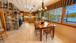 Stunning Kitchen with Cambrian Quartz countertops - 