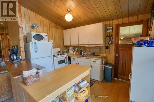 415 Yvon Lane, Rideau Lakes, ON - Indoor Photo Showing Kitchen