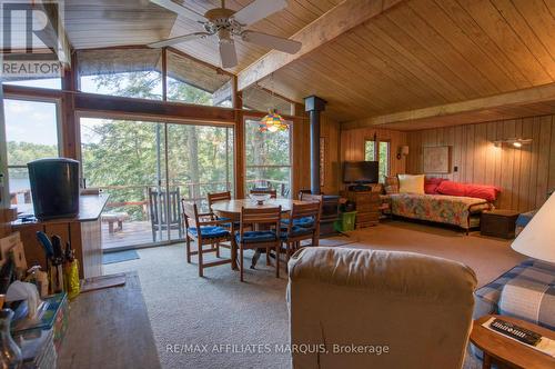 415 Yvon Lane, Rideau Lakes, ON - Indoor