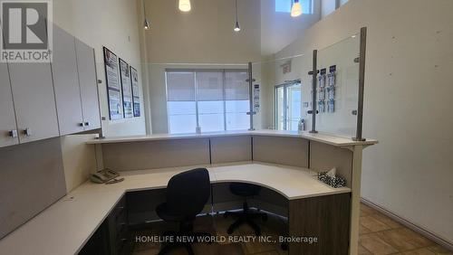 18 - 16945 Leslie Street, Newmarket, ON 