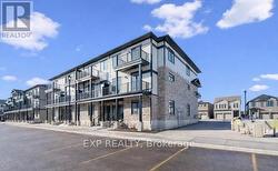 118 OAT LANE Kitchener, ON N2R 0S8