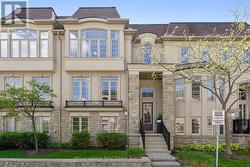 20 - 4135 SHIPP DRIVE NE  Mississauga, ON L4Z 0A7