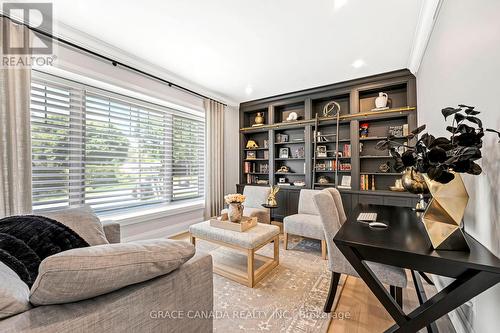 527 Oneida Drive, Burlington, ON 