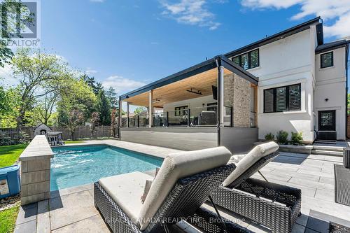 527 Oneida Drive, Burlington, ON 