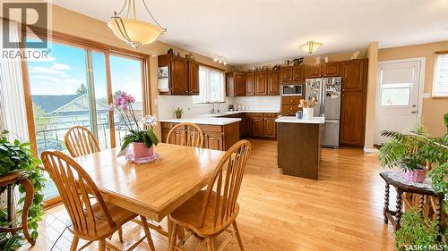 31 Riverbend Crescent, Battleford, SK - Indoor Photo Showing Dining Room
