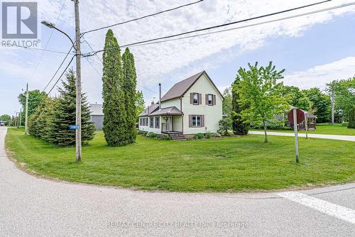 11812 Superior Street, Malahide (Springfield), ON - Outdoor
