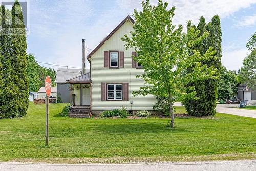 11812 Superior Street, Malahide (Springfield), ON - Outdoor