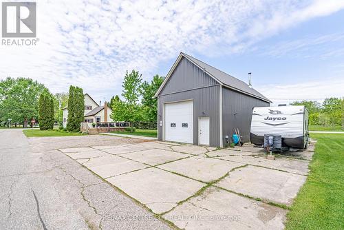 11812 Superior Street, Malahide (Springfield), ON - Outdoor