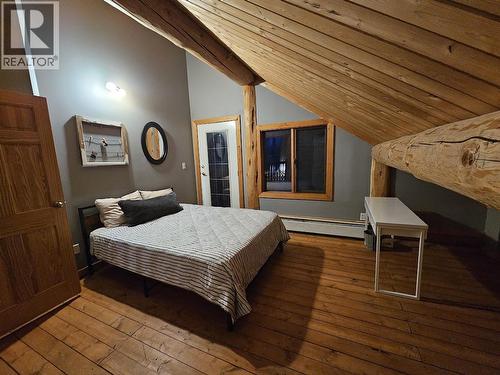 6530 Campbell Road, Chetwynd, BC - Indoor Photo Showing Bedroom