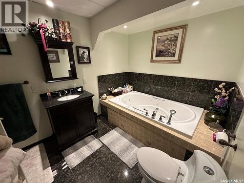 700 Main Street E, Gravelbourg, SK - Indoor Photo Showing Bathroom