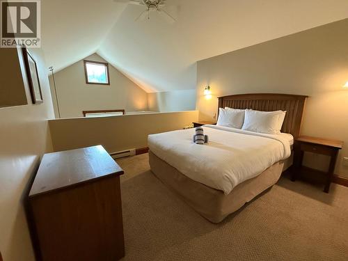 4559 Timberline Crescent Unit# 545A, Fernie, BC - Indoor Photo Showing Bedroom
