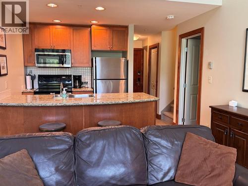 4559 Timberline Crescent Unit# 545A, Fernie, BC - Indoor Photo Showing Kitchen