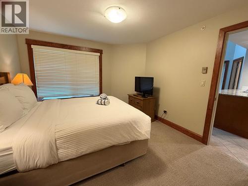 4559 Timberline Crescent Unit# 545A, Fernie, BC - Indoor Photo Showing Bedroom