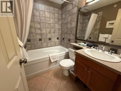 4559 Timberline Crescent Unit# 545A, Fernie, BC - Indoor Photo Showing Bathroom