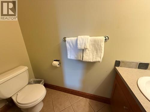 4559 Timberline Crescent Unit# 545A, Fernie, BC - Indoor Photo Showing Bathroom