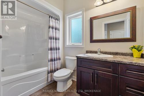 83 Gaiser Road, Welland (Coyle Creek), ON - Indoor Photo Showing Bathroom