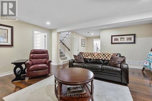 83 Gaiser Road, Welland (Coyle Creek), ON - Indoor Photo Showing Living Room