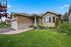 109 PARKVIEW HEIGHTS Quinte West (Murray Ward), ON K8V 0A2