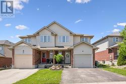 28 DAVISON DRIVE  Guelph (Grange Road), ON N1E 0C1