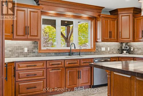 100 Harris Crescent, Southgate, ON - Indoor Photo Showing Kitchen