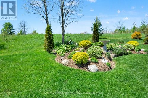 Perennial Gardens - 208 Snowberry Lane, Georgian Bluffs, ON 