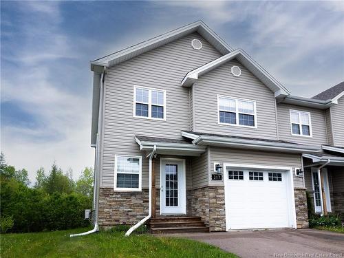 317 Dolbeau, Dieppe, NB 