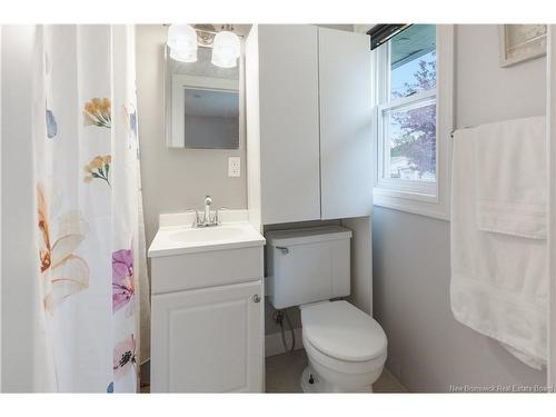 26 Alexander Ave, Moncton, NB 