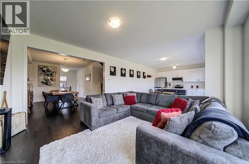 46 Simona Avenue, Wasaga Beach, ON - Indoor Photo Showing Living Room