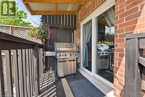 100 Chester Drive Unit# 16, Cambridge, ON - Outdoor With Exterior
