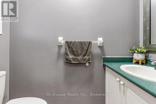 80 Lorne Street, Brock (Sunderland), ON - Indoor Photo Showing Bathroom