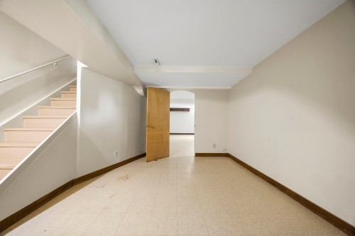 Sous-sol - 467 Rue Wellesley, Hudson, QC - Indoor Photo Showing Other Room