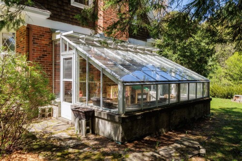 Serre - 467 Rue Wellesley, Hudson, QC - Outdoor With Exterior
