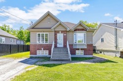 15710Z  - 15712Z Rue de l'Écume Mirabel, QC J7J 0E8