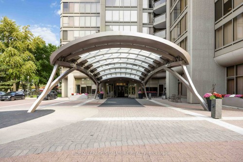 2904-2045 Lake Shore Boulevard W, Toronto, ON - Outdoor