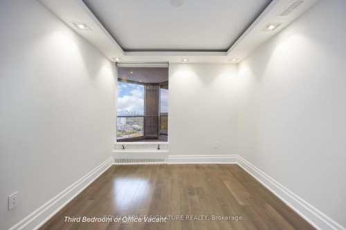 2904-2045 Lake Shore Boulevard W, Toronto, ON - Indoor Photo Showing Other Room