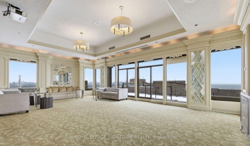 2904-2045 Lake Shore Boulevard W, Toronto, ON - Indoor