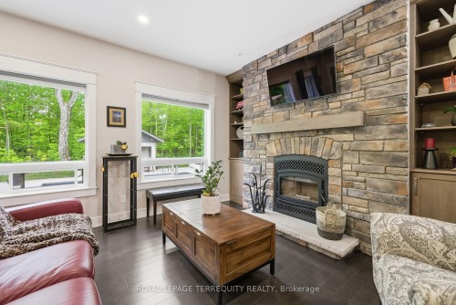 218 Campbell Road, Alnwick/Haldimand, ON - Indoor Photo Showing Living Room With Fireplace