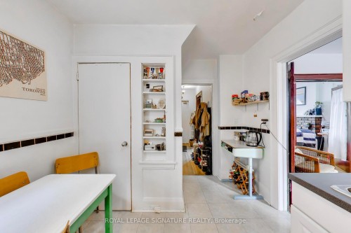300 Concord Avenue, Toronto, ON - Indoor Photo Showing Other Room