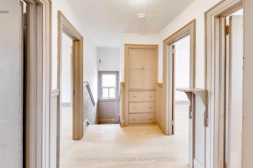 300 Concord Avenue, Toronto, ON - Indoor Photo Showing Other Room