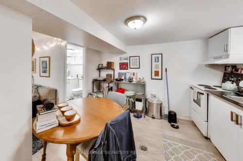 300 Concord Avenue, Toronto, ON - Indoor