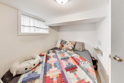 300 Concord Avenue, Toronto, ON - Indoor Photo Showing Bedroom