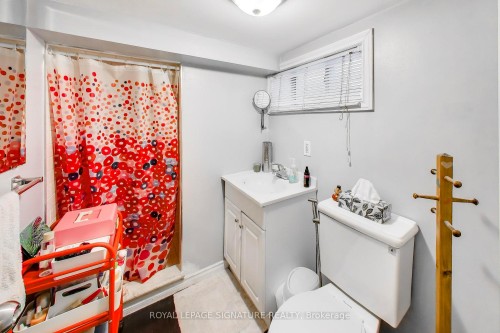 300 Concord Avenue, Toronto, ON - Indoor