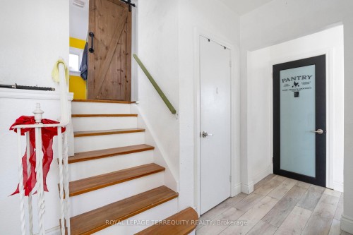 64 Pelmo Crescent, Toronto, ON - Indoor Photo Showing Other Room