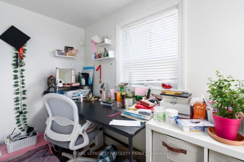 64 Pelmo Crescent, Toronto, ON - Indoor Photo Showing Office