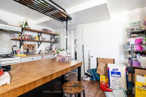 64 Pelmo Crescent, Toronto, ON - Indoor