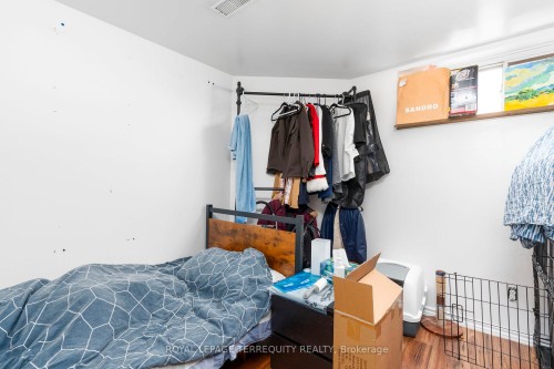 64 Pelmo Crescent, Toronto, ON - Indoor